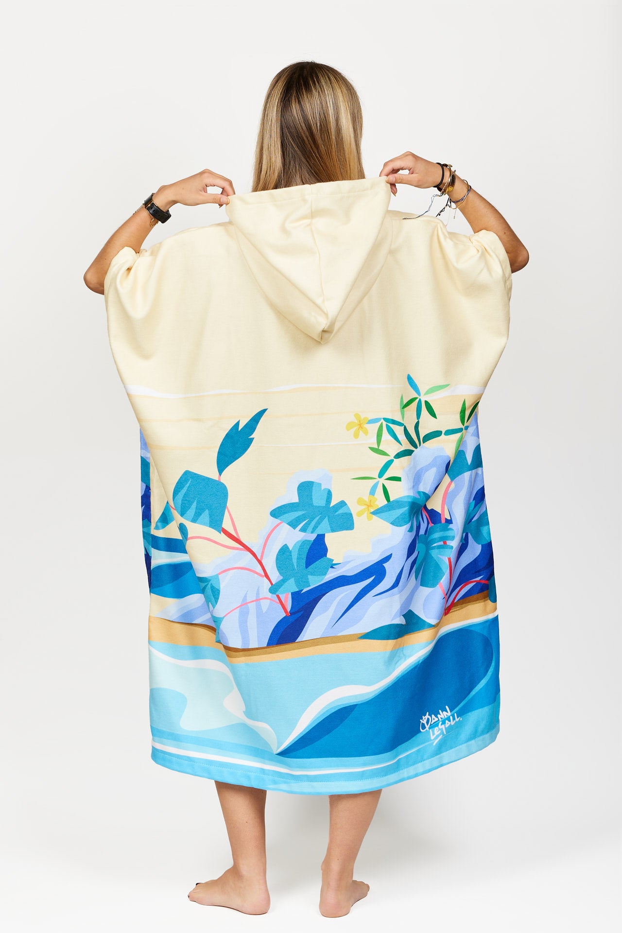 Poncho AFTER ESSENTIALS